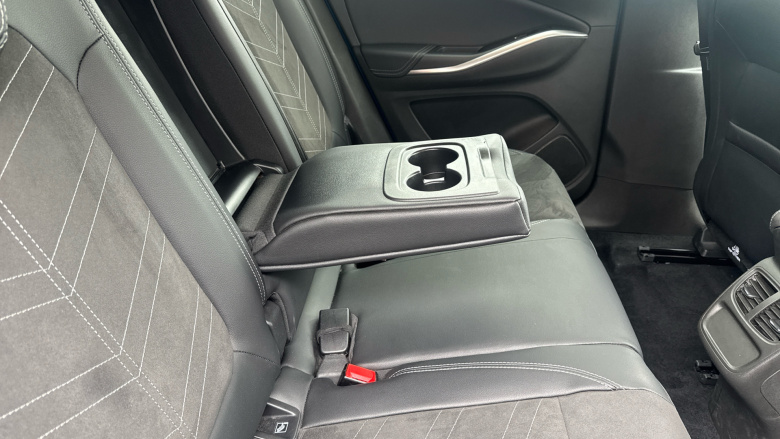 Vauxhall Grandland 1.2 Turbo Ultimate 5dr Auto Petrol Hatchback